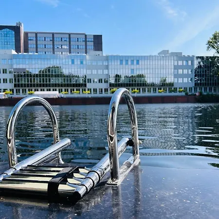 Bateau-hôtel Hausboot Tegel